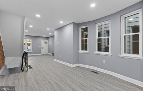 128 53 St, Philadelphia PA 19139-2613 exterior