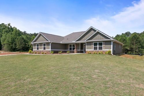 172 Lawrence Dr, Villa Rica, GA 30180-2437