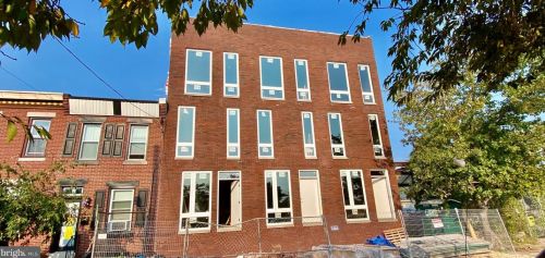 2511 Firth St, Philadelphia, PA 19125-4129