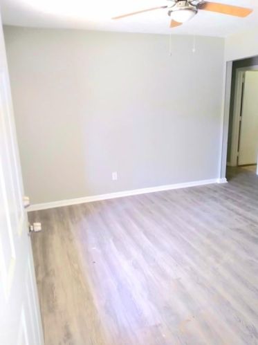 4883 Valley Dale Ct, Lilburn, GA 30047-5679
