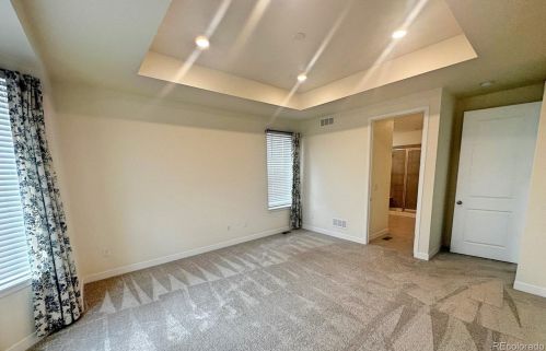 8870 Ukraine Ct, Denver CO  80016 exterior