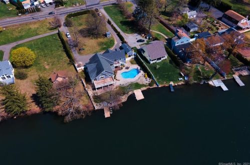 144 East St, Waterbury, CT 06716-2930