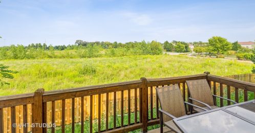 868 Clover Ln, Pingree Grove IL  60140-9116 exterior