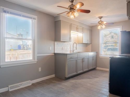 12 Time St, Providence, RI 02904-4722