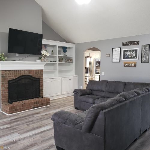 597 Silver Bell Rd, Jefferson GA  30549-0712 exterior