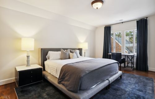 1090 Berkshire Rd, Atlanta GA  30306-3002 exterior