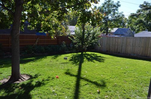 2260 Knox Ct, Denver CO  80219-5341 exterior