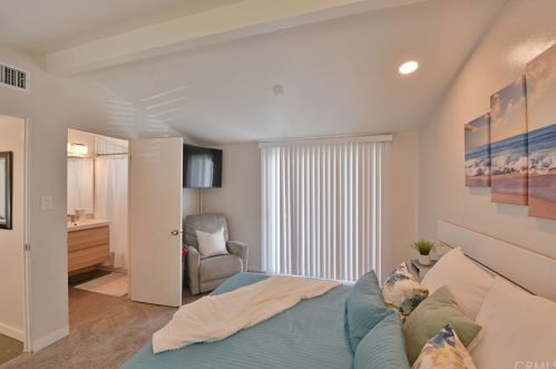 926 Agate St, Anaheim CA  92804-4421 exterior