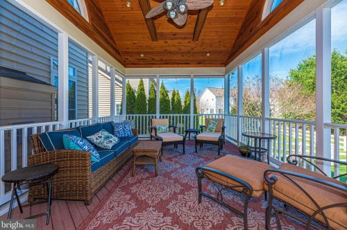 7 Farmstead Pl, Middletown MD  21769-7742 exterior