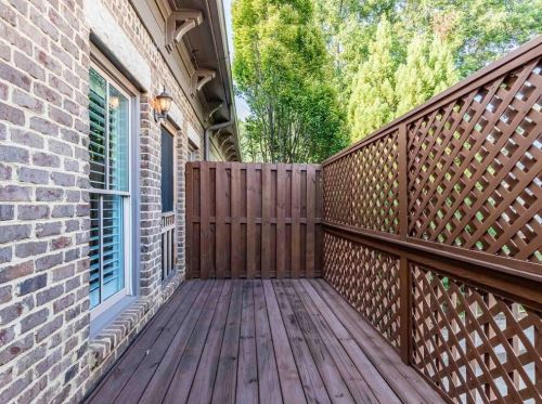 815 Highland Green Way, Atlanta GA  30306-5212 exterior