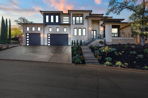 416 Coronado Ct, Folsom, CA 95762-3992