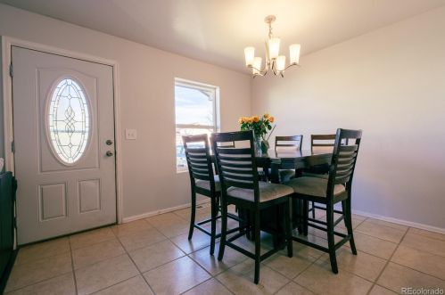 3721 Riverside Pkwy, Greeley CO  80620-2801 exterior