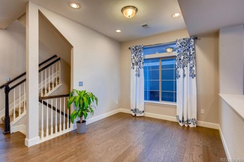 5028 Addison Way, Aurora CO 80016-5390 exterior