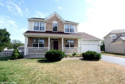 16 Winterberry Ct, Streamwood, IL 60107-2199