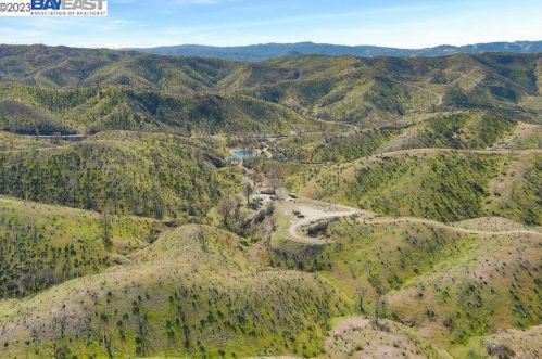 40805 San Antonio Valley Rd, Livermore, CA 94550-8413