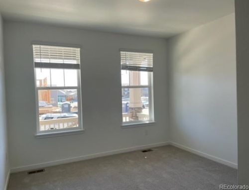 891 De Gaulle Ct, Denver, CO 80018-1586
