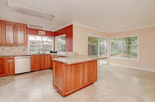 3791 Carmel Ave, Irvine CA  92606-1717 exterior