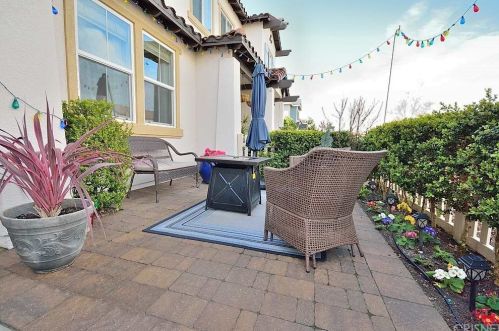 3104 London Ln, Oxnard, CA 93036-5350