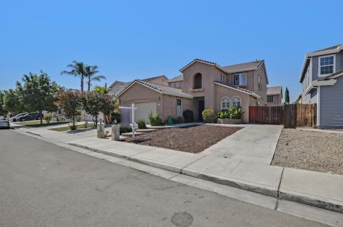 241 Nabor Ct, Tracy, CA 95377-1156