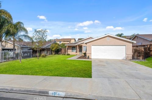 1314 Mount Baldy St, Perris, CA 92570-1851