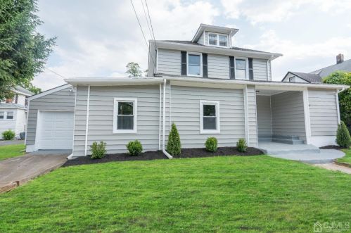 11 Westside Ave, Tinton Falls NJ  07701-1409 exterior