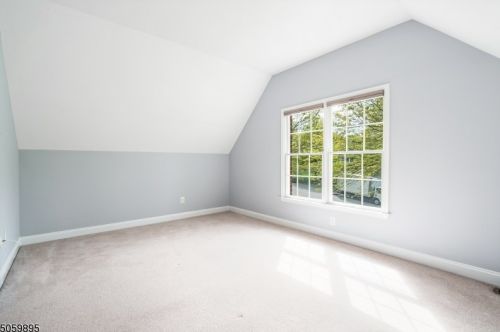 58 Kim Ln, Hackettstown NJ  07840-5623 exterior