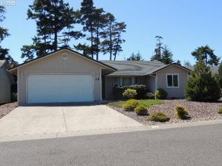 39 Park Village Dr, Florence, OR 97439-9586
