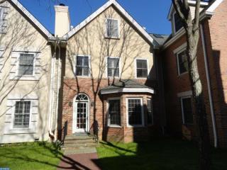 2 Governors Ln, Princeton, NJ 08540-3666