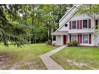 124 Sterling Ct, Yorktown, VA 23693-4516