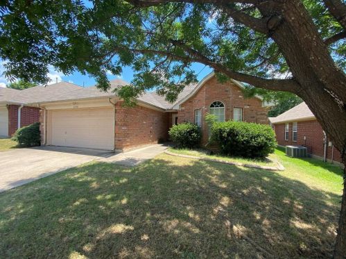 4728 Baytree Dr, Fort Worth TX  76137-1518 exterior