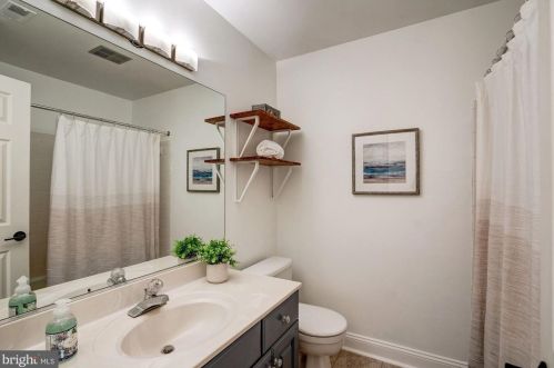 10420 Rodney Rd, Silver Spring MD 20903-1132 exterior