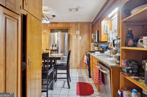 2938 Heather Dr, Atlanta GA  30344-1944 exterior