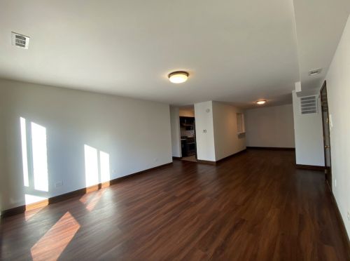 2417 Wentworth Ave, Chicago, IL 60616-2237