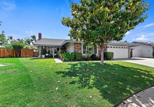 2920 Harrisburg Pl, Riverside, CA 92504-4222