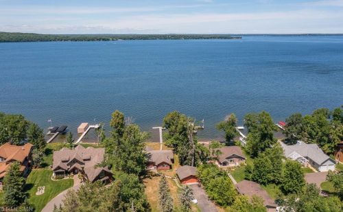 1146 Green Gables Rd, Brainerd, MN 56401-3166