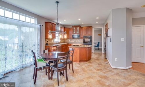 86 Butcher Ct, Shepherdstown WV  25443-4330 exterior