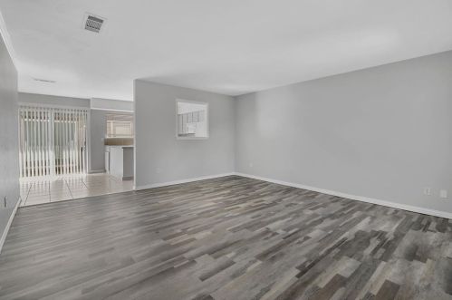 1005 Roky Ct, Fort Worth TX  76114-2431 exterior