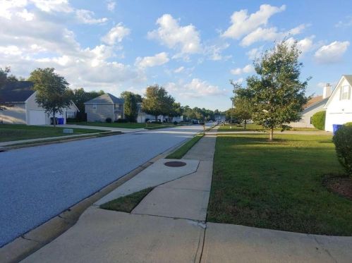 1657 Village Place Cir, Conyers, GA 30012-7109