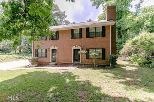 36 Simonton Ct, Tucker, GA 30084-1829