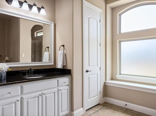 12740 Bella Vino Dr, Fort Worth TX  76126-4933 exterior