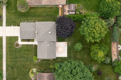 15208 Royal Foxhunt Rd, Orland Park, IL 60462-3843