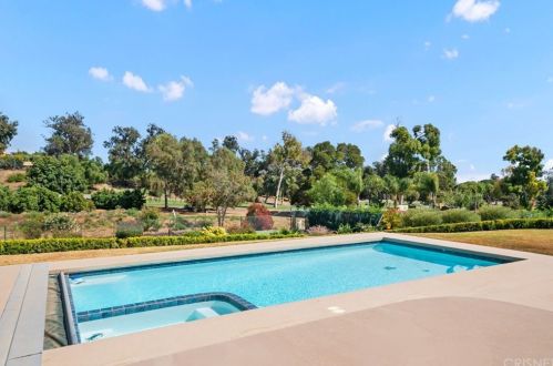 4344 Clubhouse Dr, Somis, CA 93066-9708