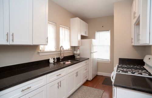 7049 Pkwy, Forest View IL  60402-2554 exterior