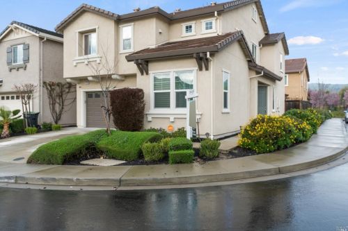 5338 Gramercy Cir, Fairfield, CA 94533-6681