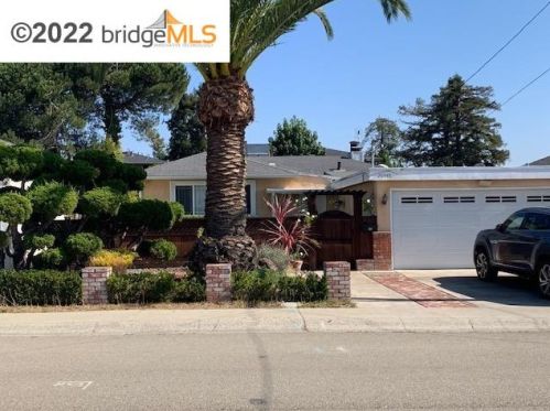 20948 San Miguel Ave, Hayward, CA 94546-5723