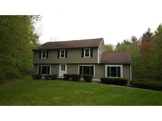 9 Knightland Rd, Atkinson, NH 03811-2235