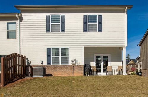 420 Fernbay Dr, Atlanta GA  30331-8956 exterior