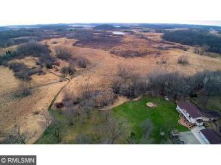 8930 Ivanhoe Trl, Faribault, MN 55021-7507
