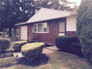 3969 Washington St, Bethlehem, PA 18020-4544