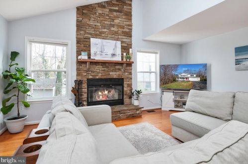 1503 Sillaman Ct, Arnold MD  21012-2571 exterior